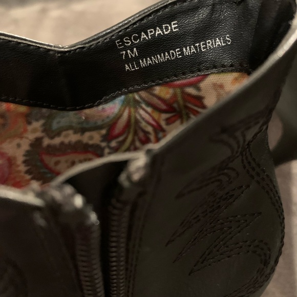 Miranda Lambert 5 inch Stiletto Peep Toe Booties - Picture 6 of 12